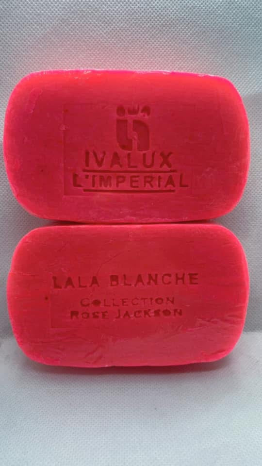 Lala Blanche – Savon Éclaircissant 24h Chrono | Peau plus Claire, Lisse et Lumineuse